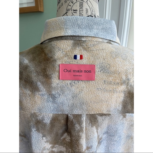 NWOT Oui Mais Non Textured Button Down Blouse - Picture 3 of 5